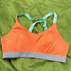 VS sportsbra